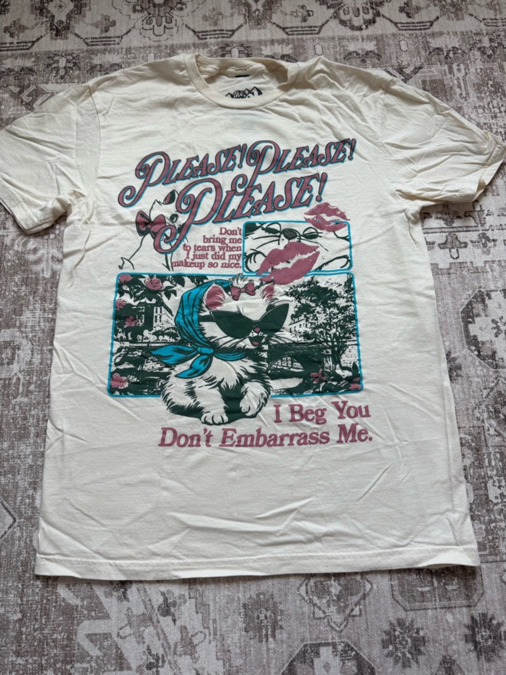 Please! Please! Please! Cat Graphic Tee - Cream with Pink & Teal Print